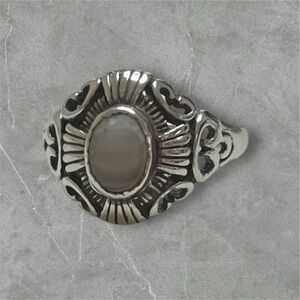 Platinum over 925 Silver Mother of Pearl Native Ring - Size 6